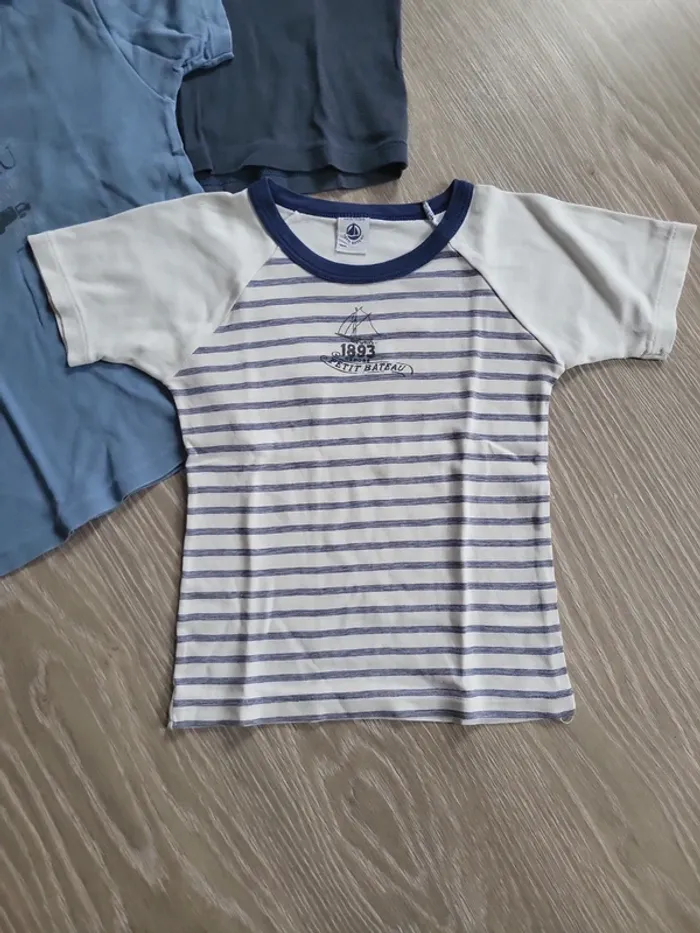 Lot 3 t-shirt 4 ans - photo numéro 2
