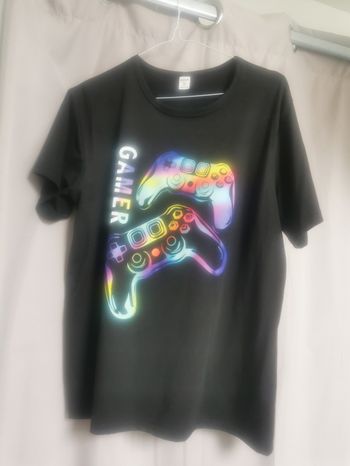 Tee shirt