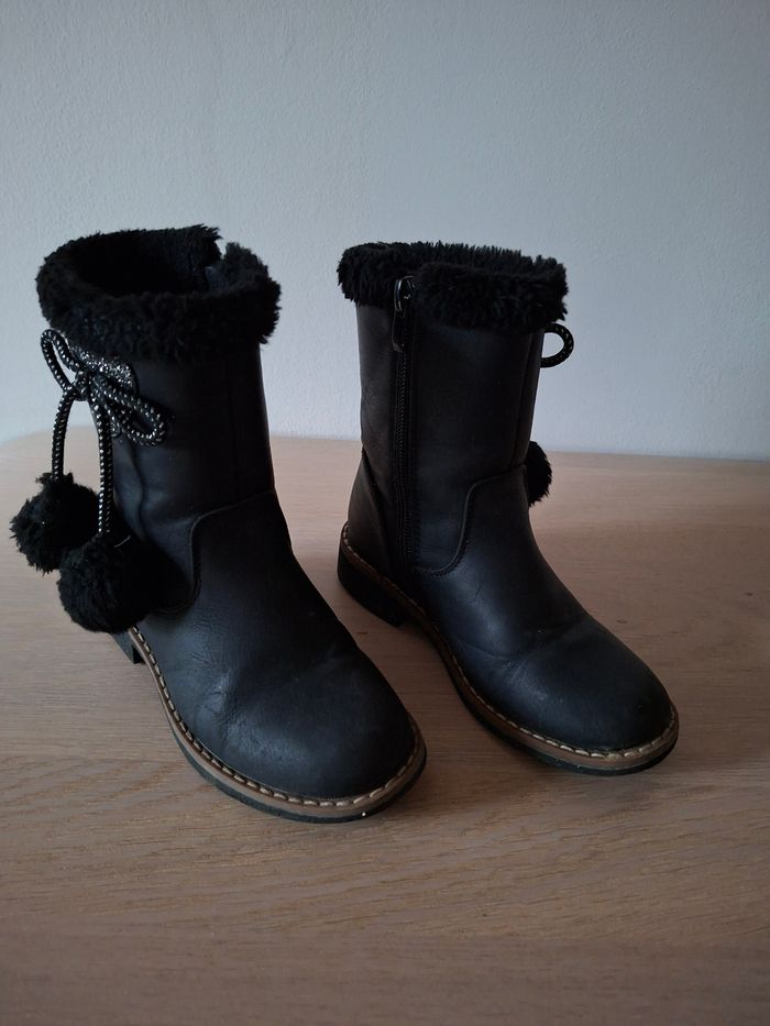 Bottines avec pompons - photo numéro 3