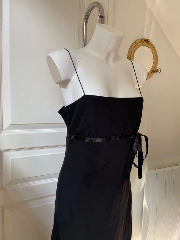 Robe noire - photo numéro 3