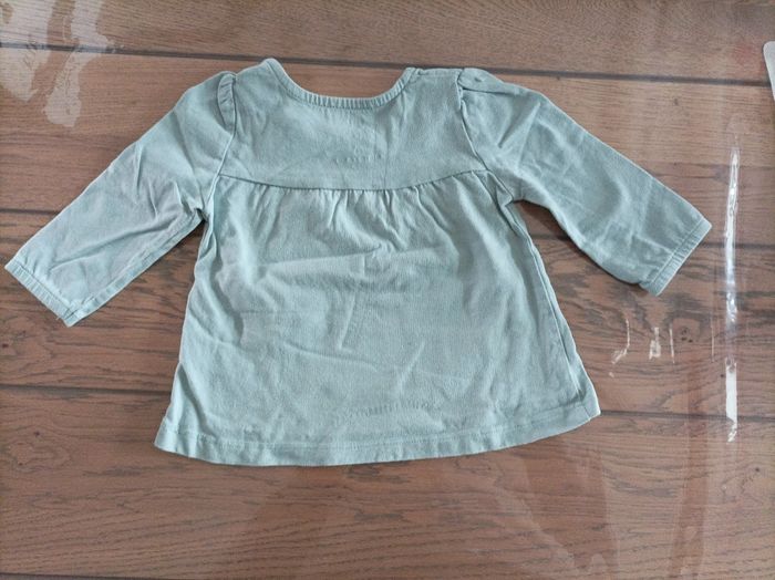 Lot n°145 T-Shirt Manches longues Baby Club C&A 6 mois - photo numéro 4