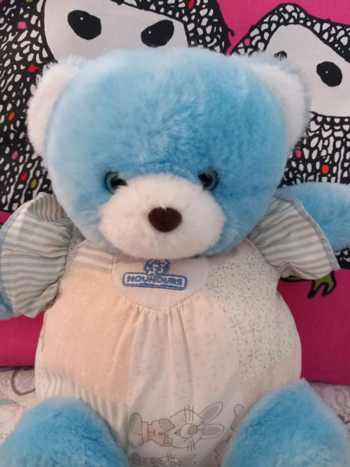 Peluche doudou vintage ours nounours yeux bleu 1990
Mesure 25cm - photo numéro 2