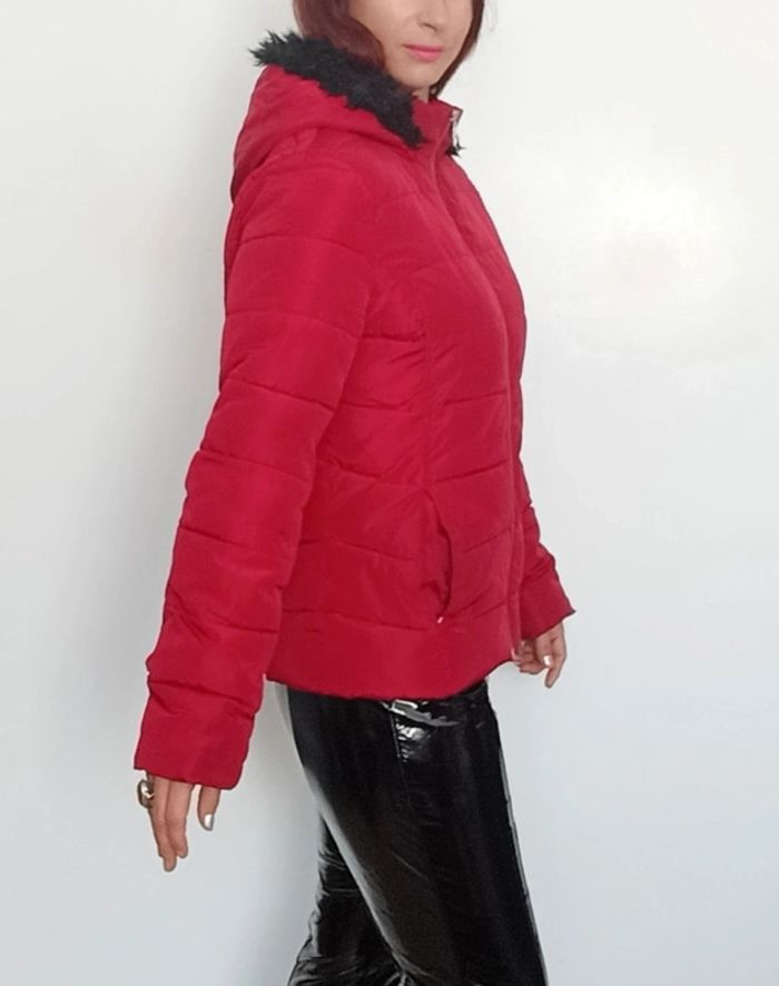 Doudoune rouge zippée à capuche taille 36 - photo numéro 8