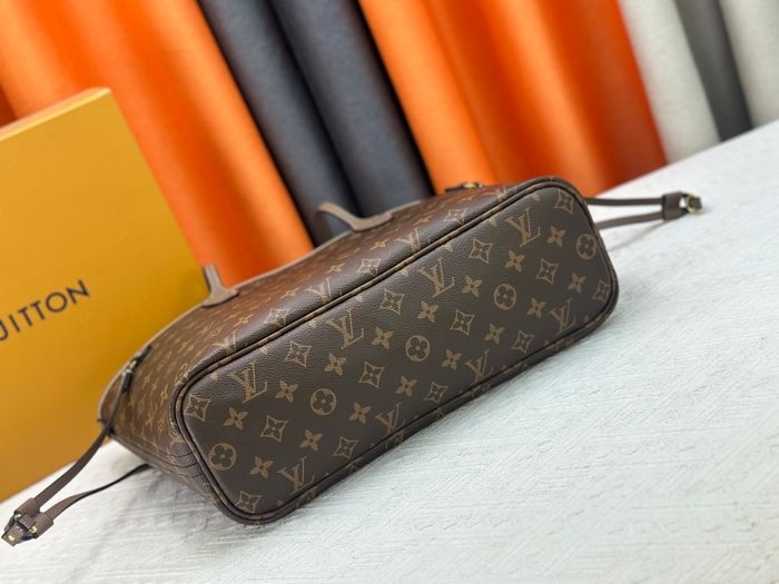 jLouis Vuitton  Neverfull Bandoulière Inside Out BB - photo numéro 4
