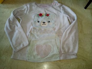 Pull nounous avec poche