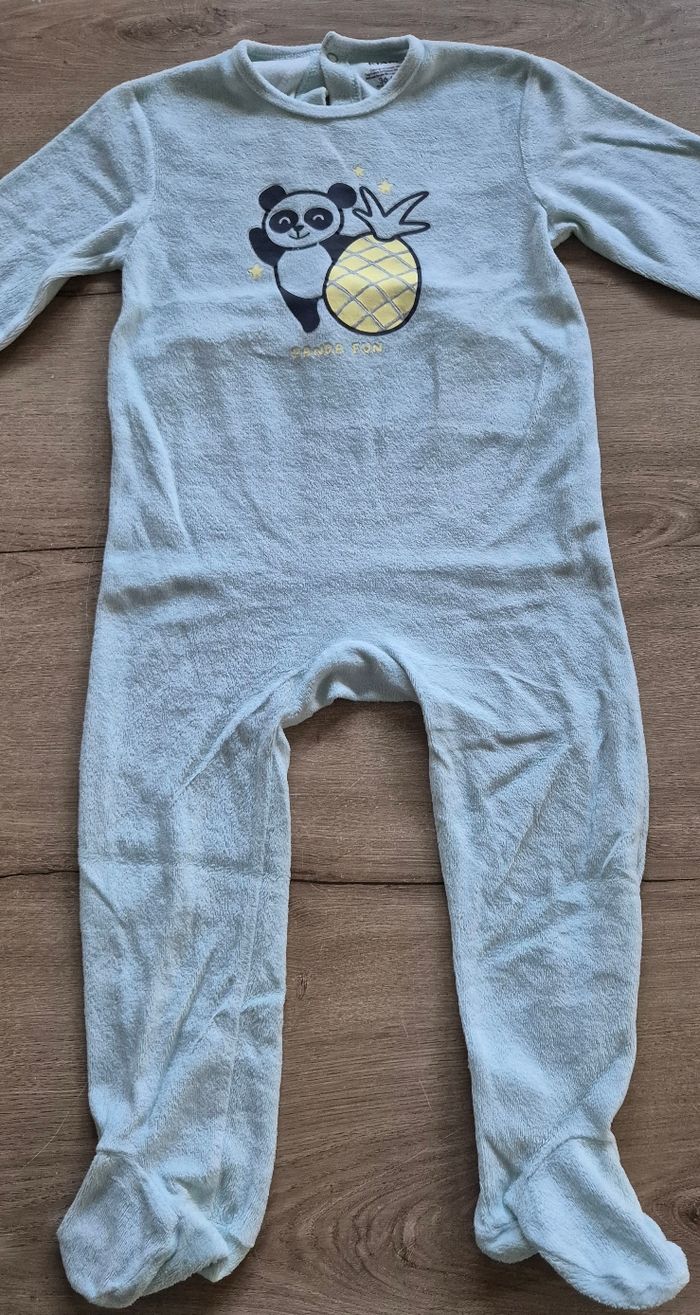 Pyjama velours 36 mois 🐼 - photo numéro 2
