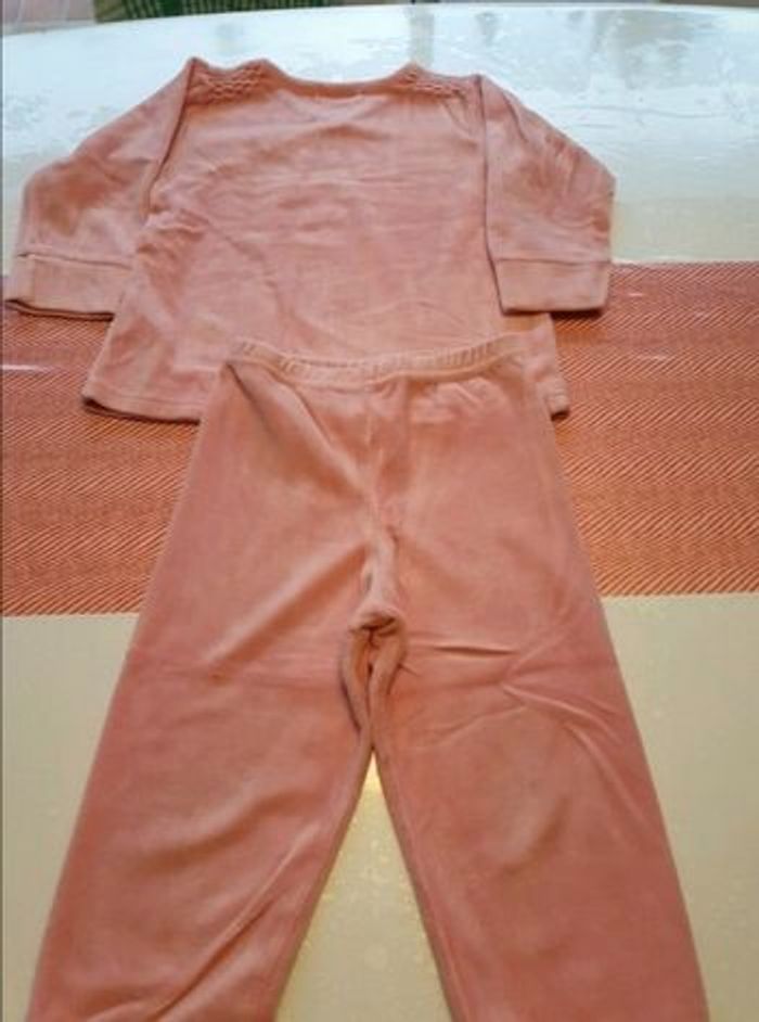 Pyjama velours 3ans sucre d orge - photo numéro 2