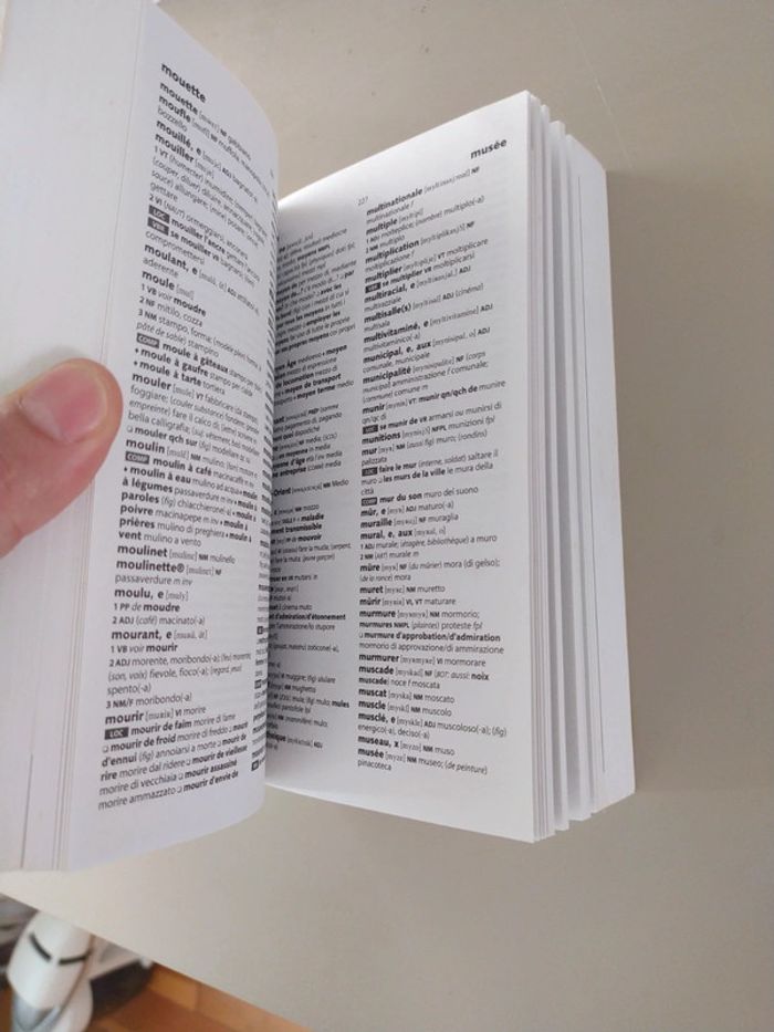 Dictionnaire Italien Français et Français Italien Robert Collins poche - photo numéro 5