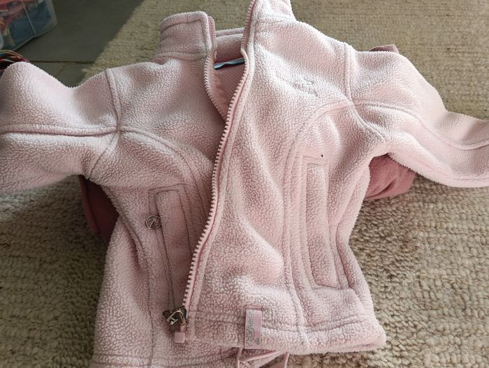 Lot vêtement fille 2 ans avec chaussure - photo numéro 5