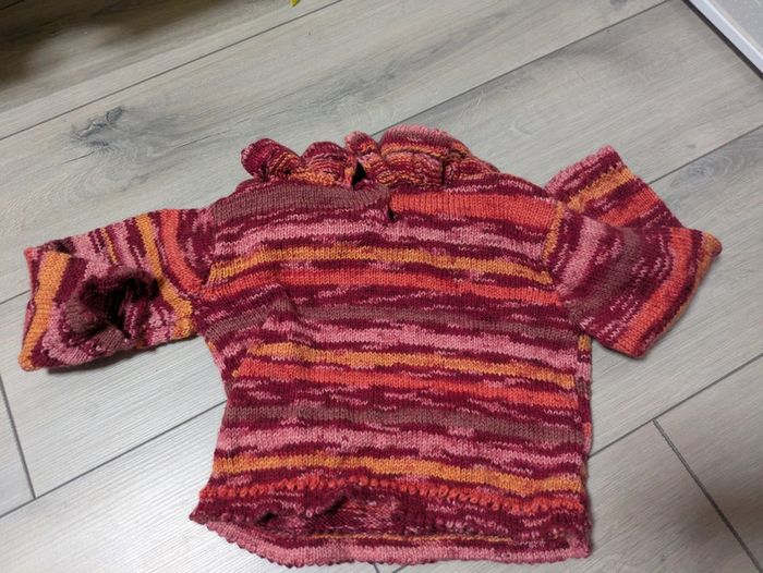 Pull fait main rose fushia 18 mois - photo numéro 3
