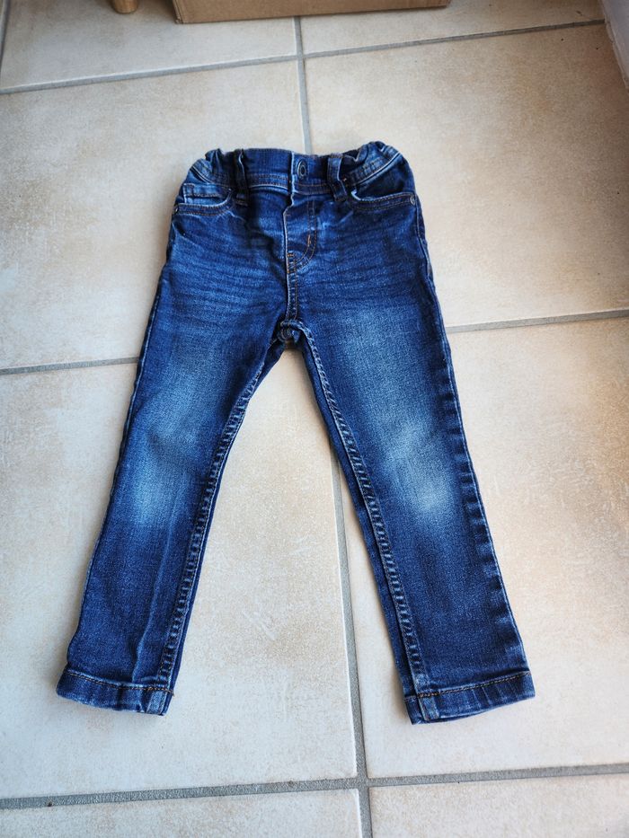 Jean skin n'y taille 3 ans
