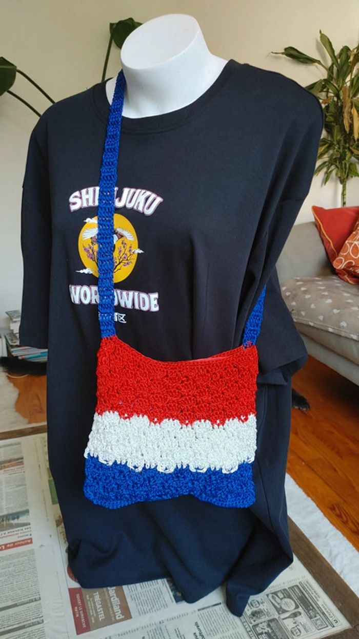 Sac en nylon bandoulière couleur de la France Bleu Blanc Rouge fermeture zip