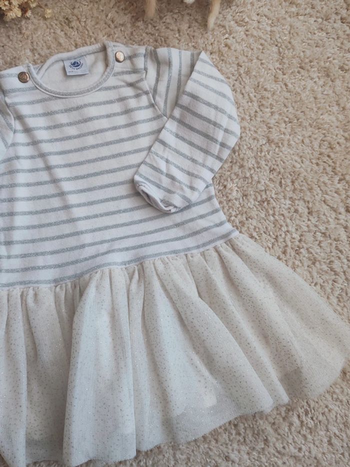 Robe. - photo numéro 3