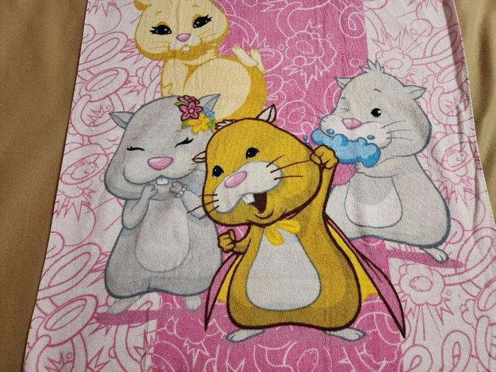Serviette de plage "Zhu Zhu Pets" - photo numéro 2