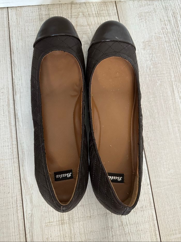 Ballerines Bata peu portées T40 - photo numéro 2
