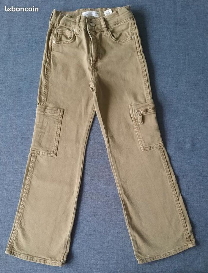 Jean ZARA NEUF Taille 9 Ans - photo numéro 2