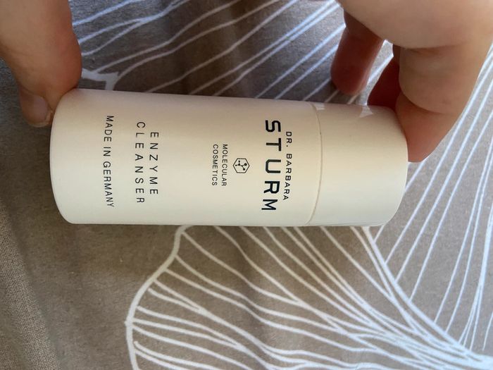 Barbara sturm enzyme cleanser poudre exfoliante vitamine c et enzymes