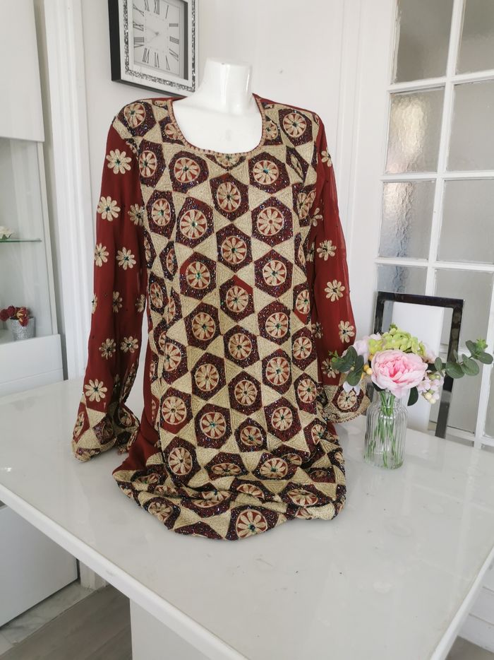 🤎🤍Magnifique Robe Oriental Perlé 🤎🤍 - photo numéro 2