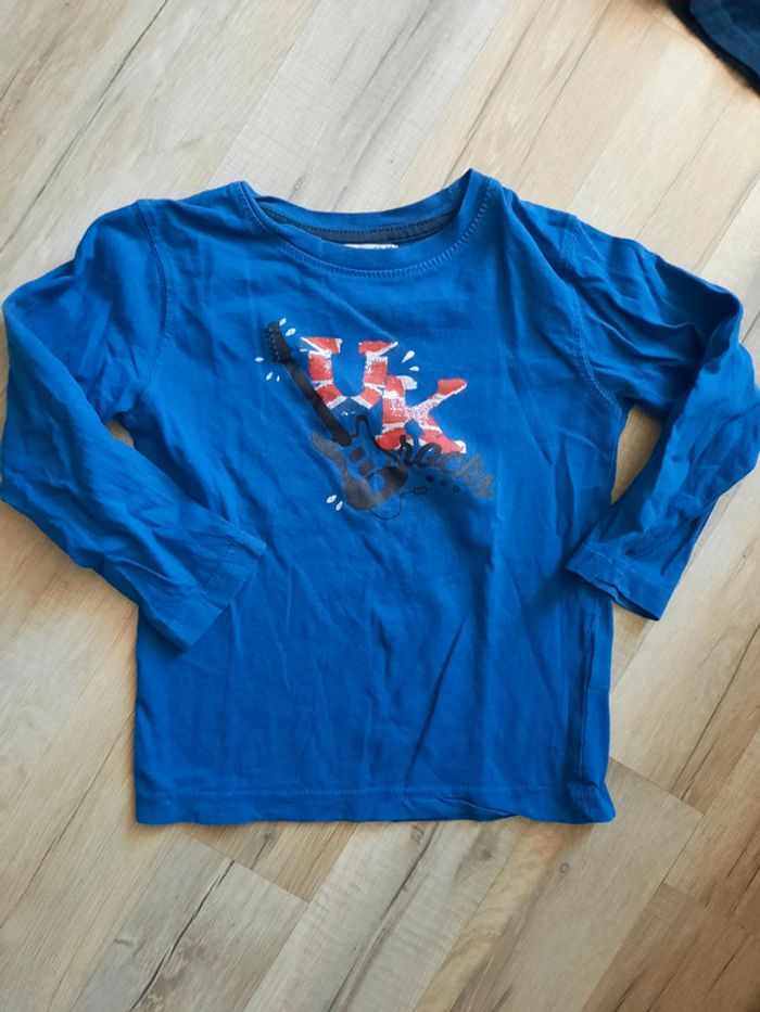 T shirt guitare 4 ans