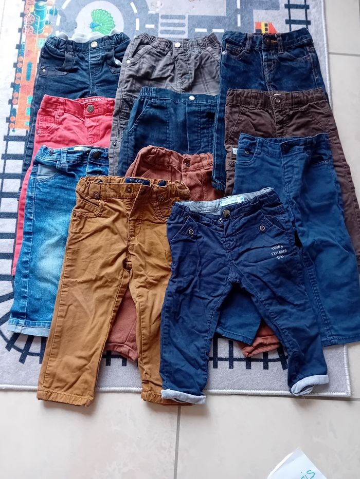 Lot de 11 pantalons