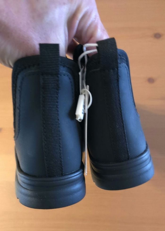 NEUVES (non portées) 🏷💙🤩 Bottines Pointure 26 garçon 💙🤩 - photo numéro 5