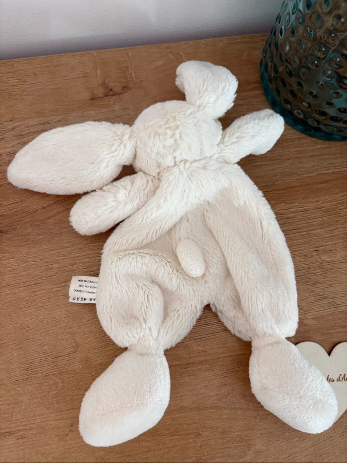 Doudou lapin Jellycat blanc crème Little Jellycat très bon état - photo numéro 4