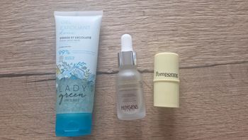 Lot de trois produits neufs
