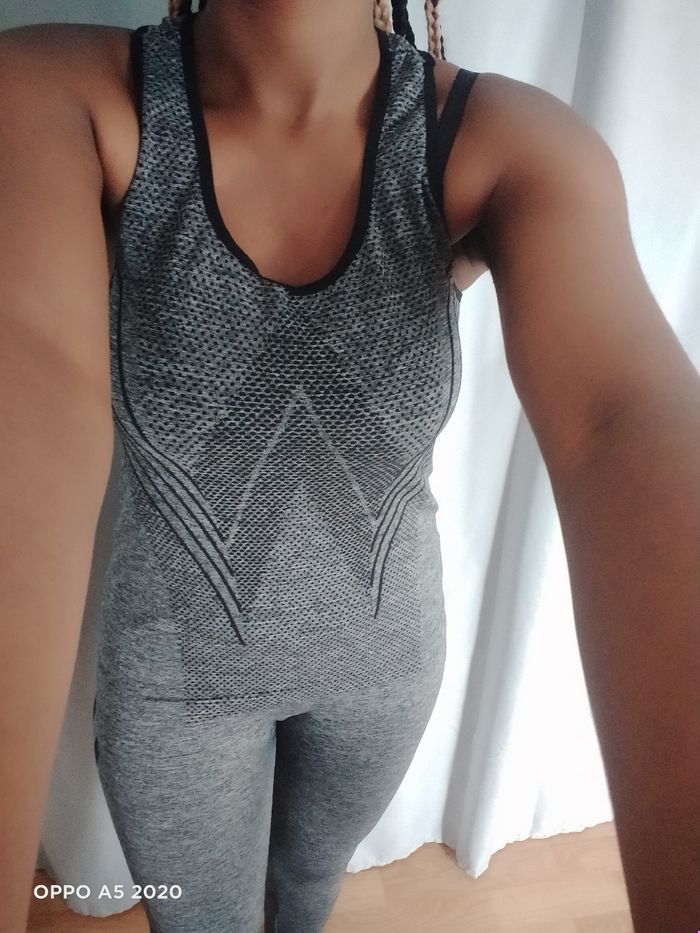 Ensemble legging sport - photo numéro 2