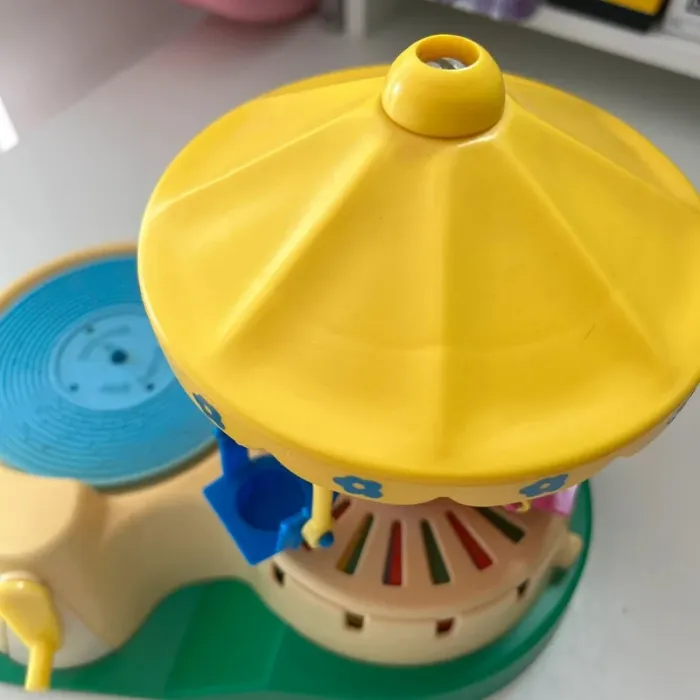 Manège à disques carrousel musical fisher price vintage - photo numéro 8
