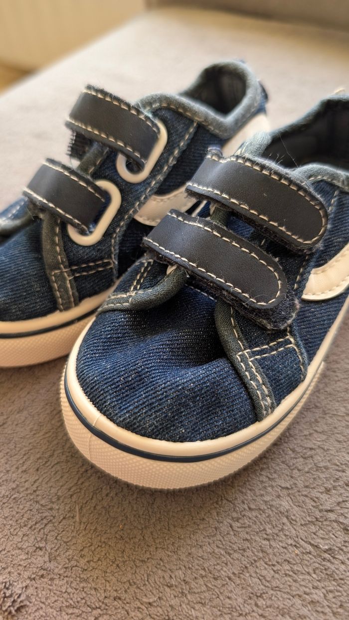 Basket jeans enfant 23 neuves - photo numéro 2