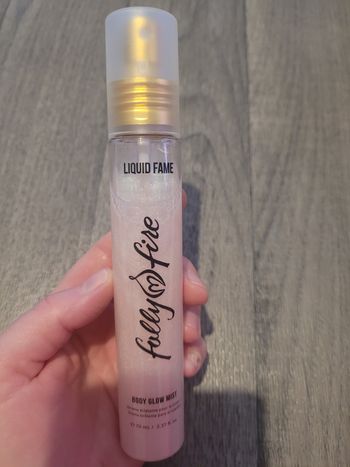 Brume éclatante pour le corps Folly Fire💕