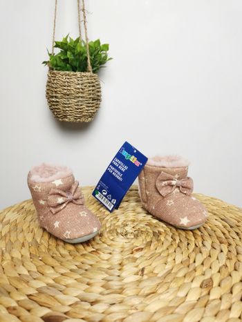 Chaussons fourrés vieux rose motifs étoiles Lupilu Pointure 16/17