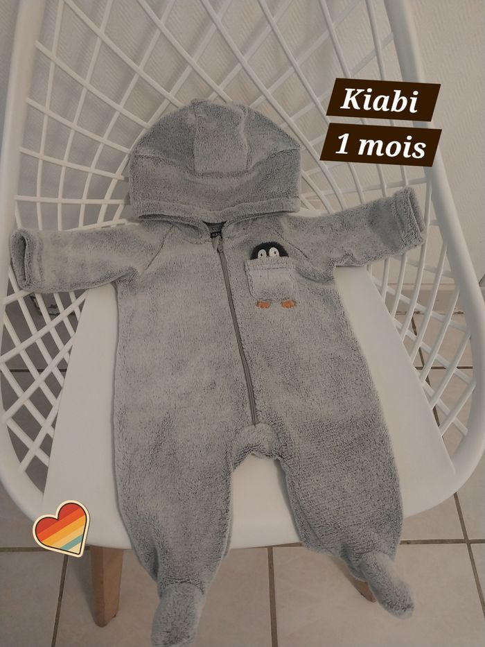 Combinaison polaire kiabi 1 mois