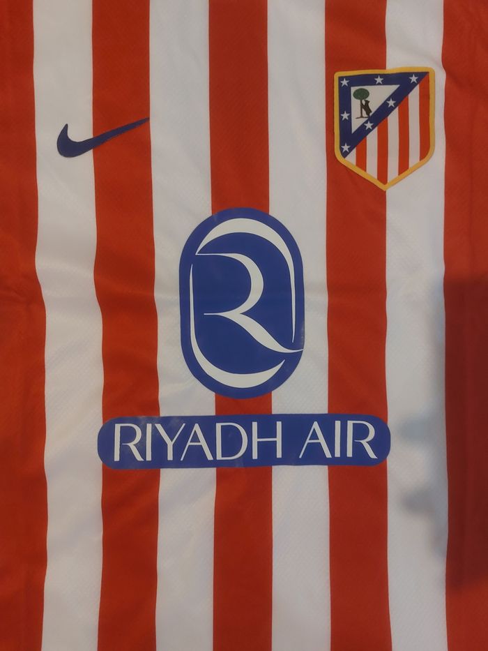 Maillot Atletico Madrid home 25/26 neuf taille M - photo numéro 2