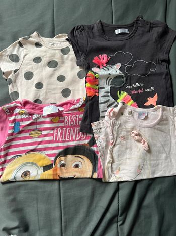 Lot t shirt 12 mois