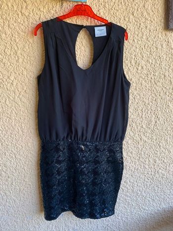 Robe à sequins Vero Moda taille 38
