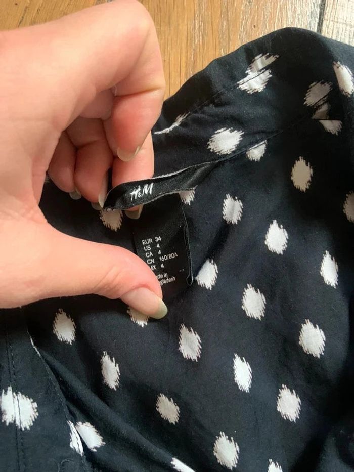 Blouse noire H&M taille 34 Xs - photo numéro 3