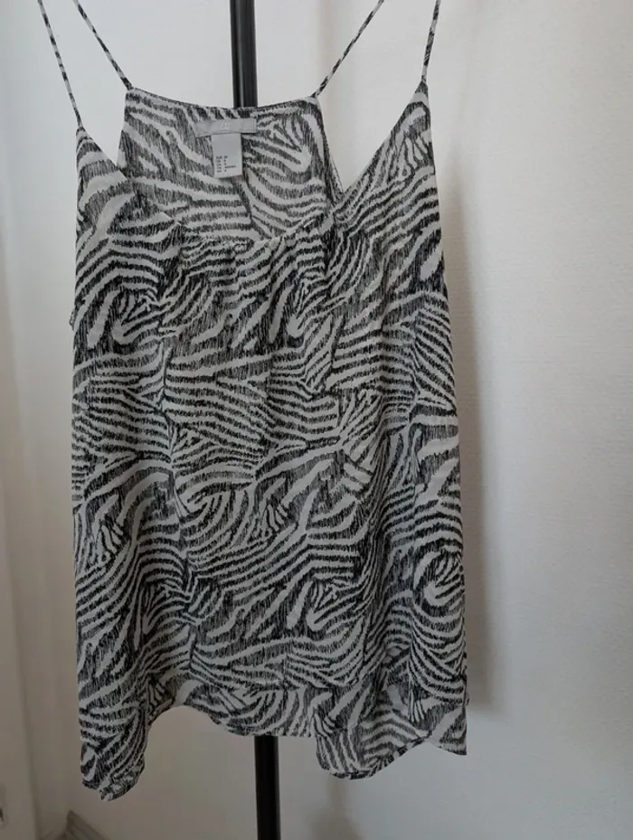 Top à bretelles H&M T.38 - photo numéro 4