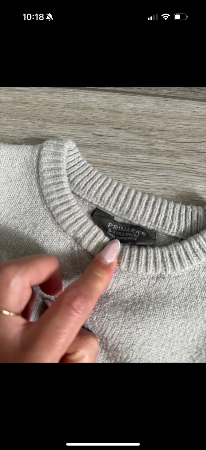Pull gris primark 3/4ans - photo numéro 2