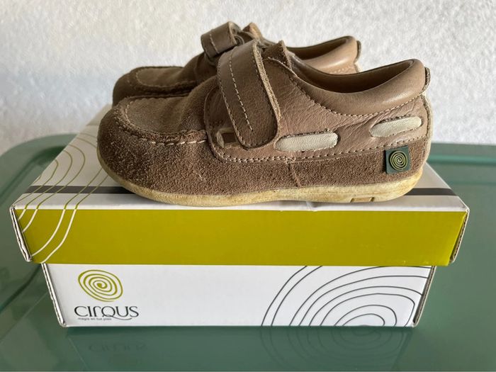 Chaussure Cirqus taille 22 - photo numéro 2