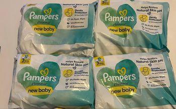 Lot de 12 paquets de 46lingettes  Pampers NEUF 