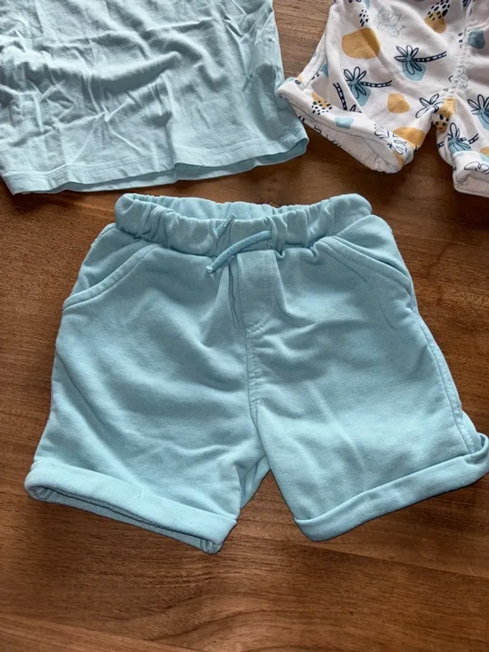 Lot vêtement 18mois orchestra - photo numéro 2