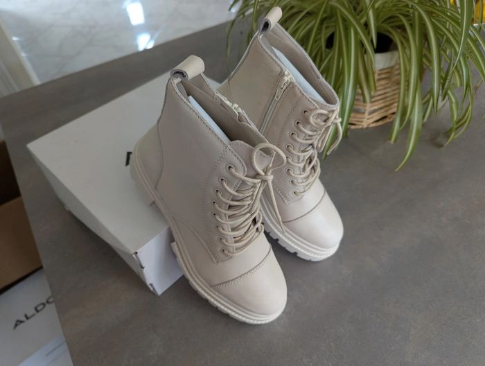 Bottines Aldo - Taille 38 - Neuf avec étiquette - Valeur 150€ - photo numéro 3