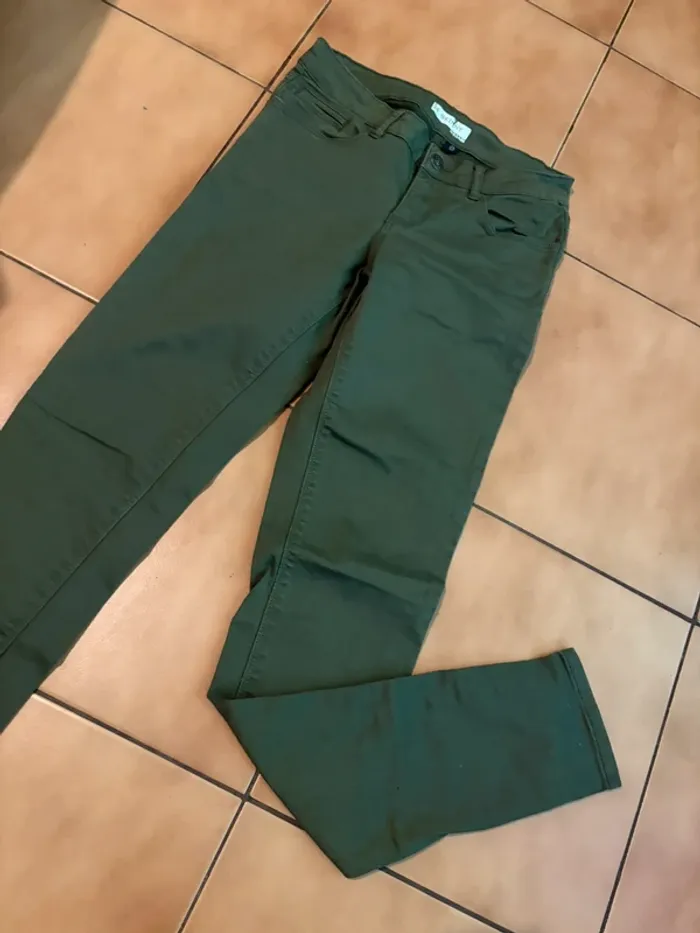 Pantalon femme 34 - photo numéro 2