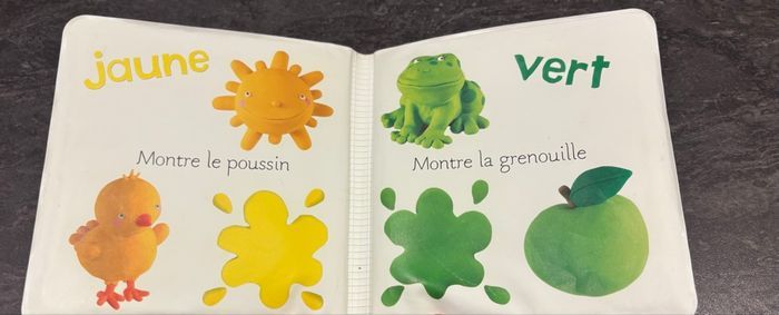 Livre de bain bébé les couleurs - photo numéro 3