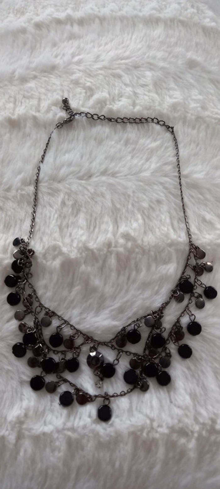 Collier Armand Thiery