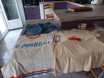 jeans et 2 tee shirts femmes Taille L
