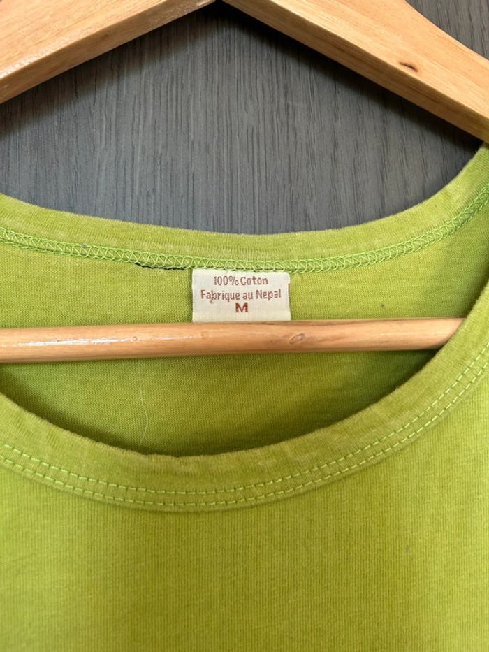 Tes shirt vert - photo numéro 2