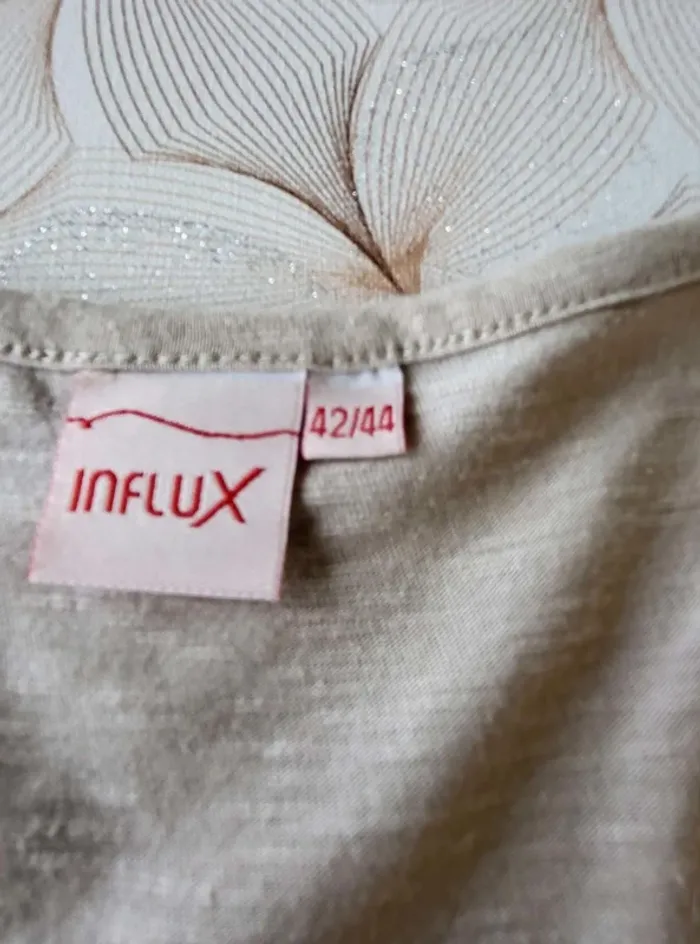 Débardeur  beige  femme  taille  42/44  Influx  très  bon  état  style 2010 - photo numéro 5