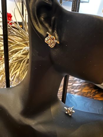 Boucles d’oreille « Serpent  »